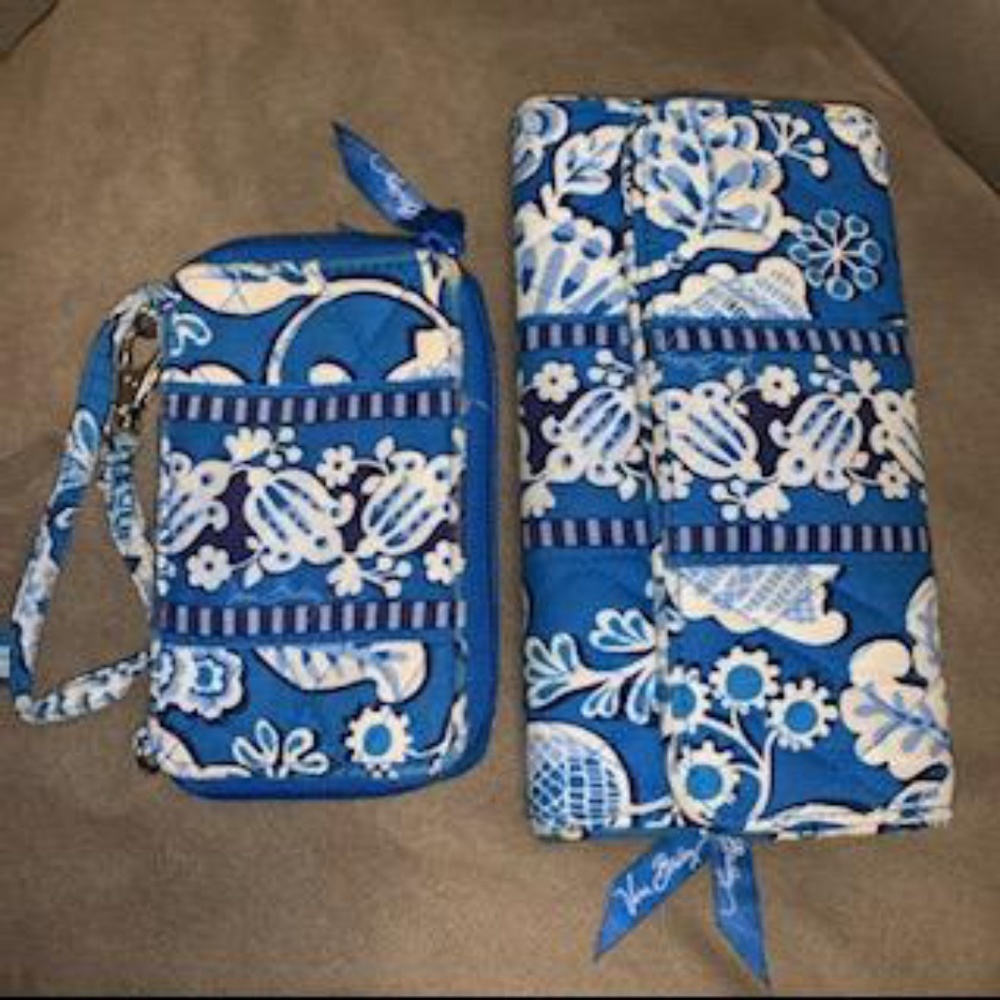Vera  Bradley Wallet Set